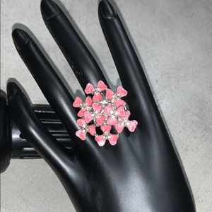 Stretch floral ring